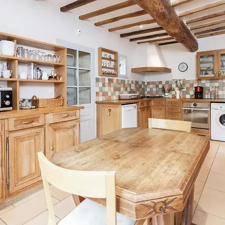 Дом отдыха With Private Pool *